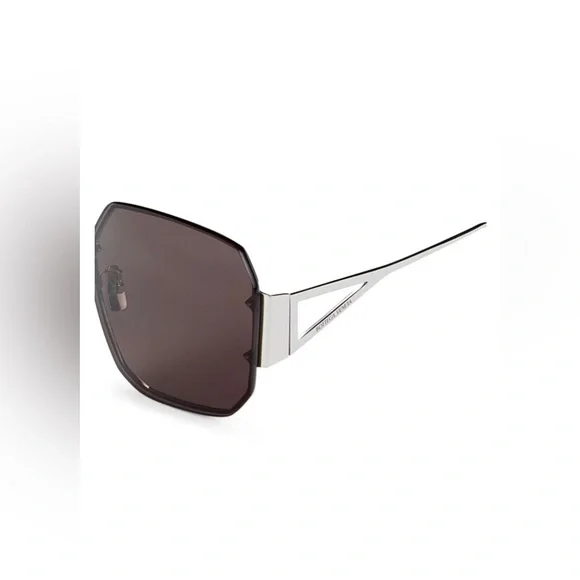 Bottega Veneta 65mm Square Sunglasses - Picture 2 of 6